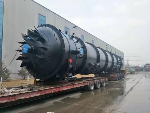 - Explosive clad steel for pressure vessel